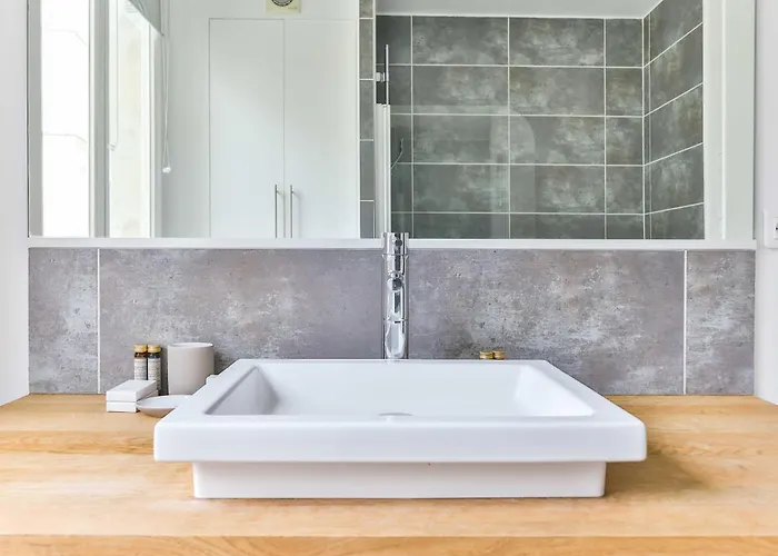 Апартаменты Spacious - 2br-4p - Montmartre-moulin Rouge